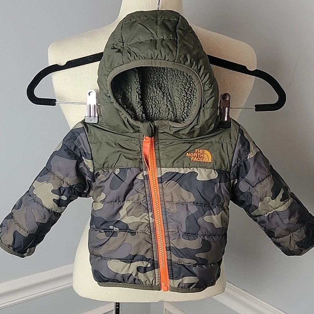 THE NORTH‎ FACE Reversible Full Zip Green Sherpa Camo Hooded Lightweight Jacket
